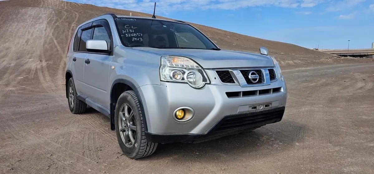 NISSAN X-TRAIL 2.5 S Bt Mt 4x4 año 2013