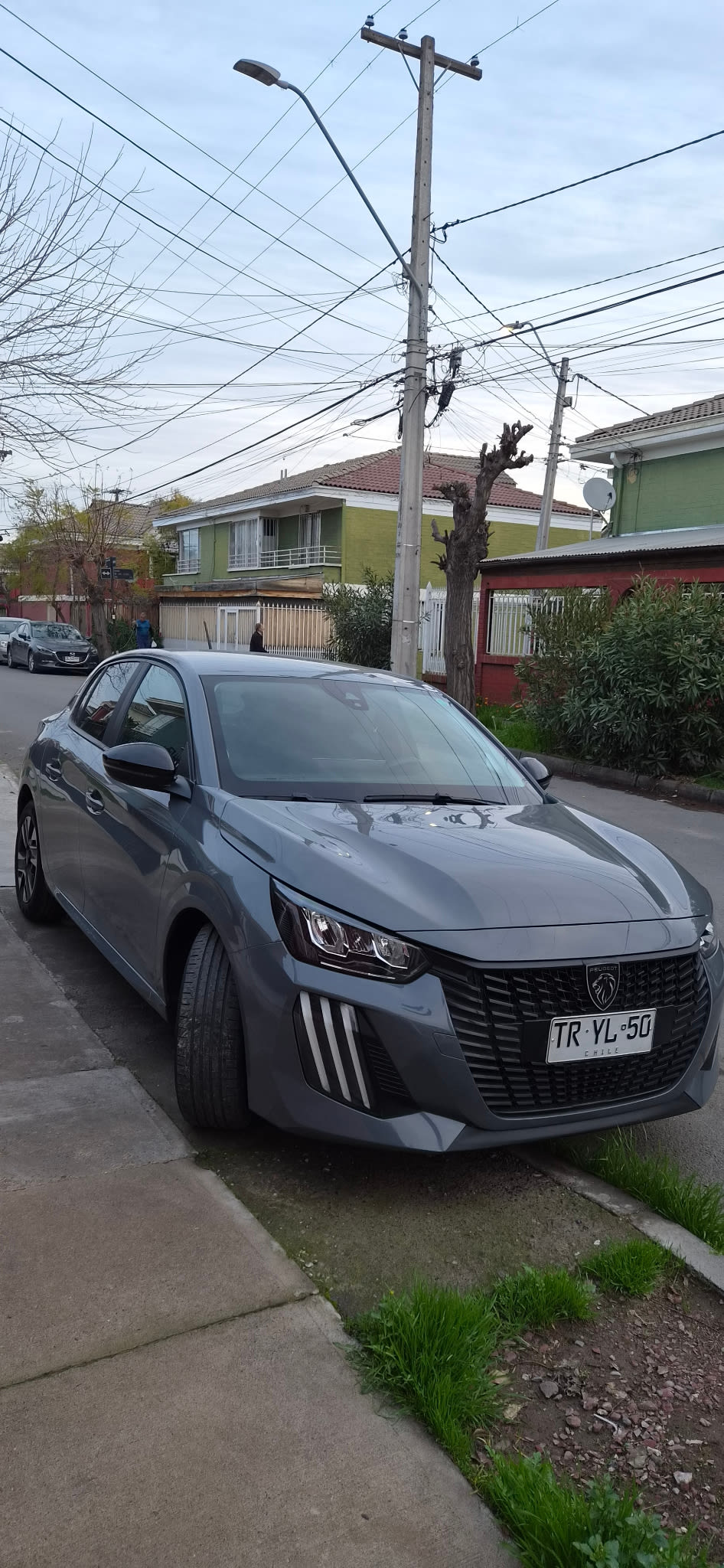 PEUGEOT 208 1.2 Active Pack Puretech 75 Mt año 2024
