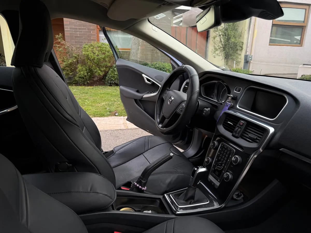 Volvo V40 2.0 T5 Cross Country Inscription At 4x4 año 2019
