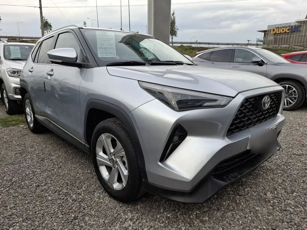 Toyota Yaris Cross 1.5 Xi 4x2 5mt 5p año 2025