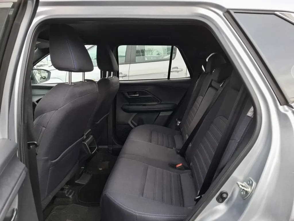Toyota Yaris Cross 1.5 Xi 4x2 5mt 5p año 2025