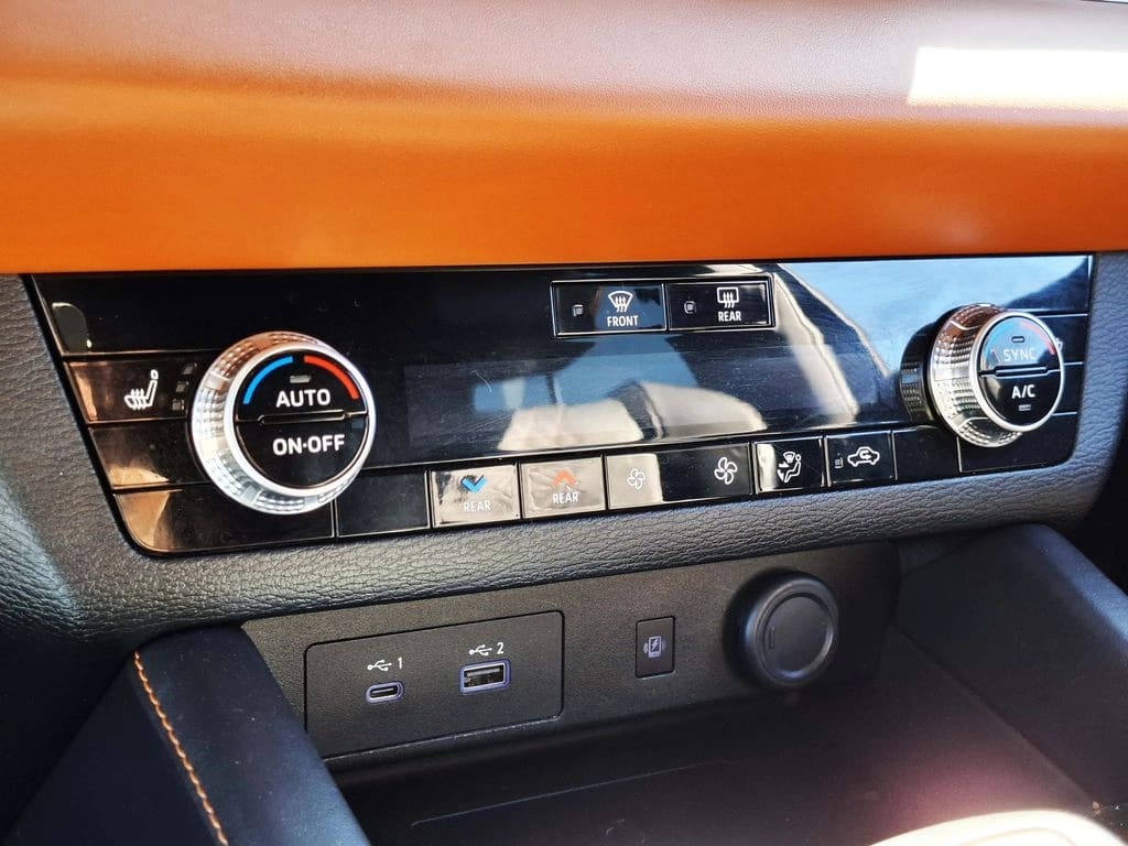 Mitsubishi Outlander 2.5 Gls Limited 4x4 At 5p año 2025