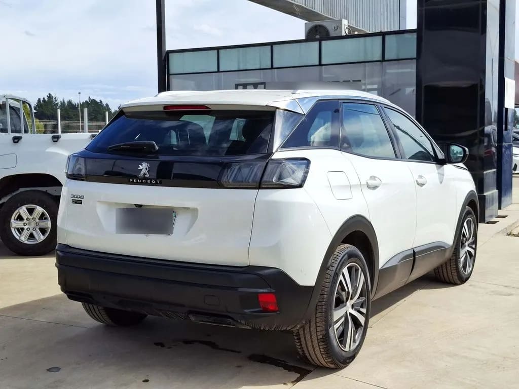 Peugeot 3008 1.2 Active Pack Puretech 130 4x2 Mt6 5p año 2022