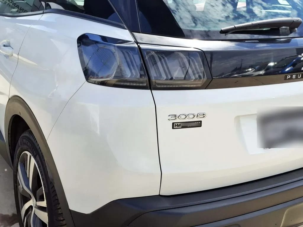 Peugeot 3008 1.2 Active Pack Puretech 130 4x2 Mt6 5p año 2022