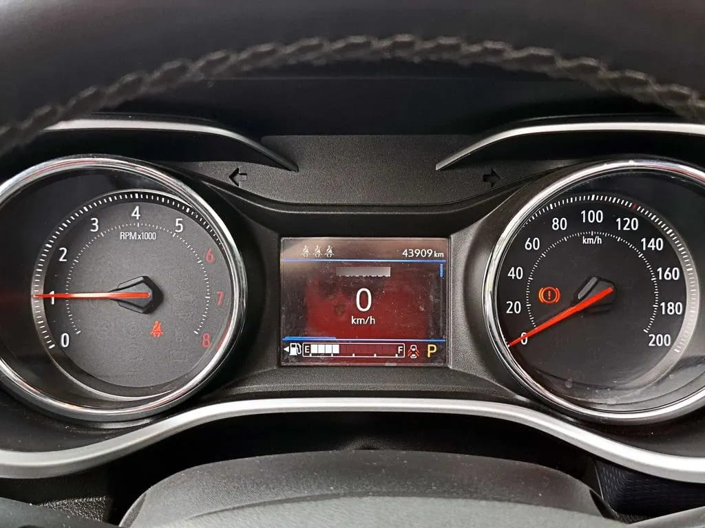 Chevrolet Tracker 1.2t Premier T 4x2 At 5p año 2024