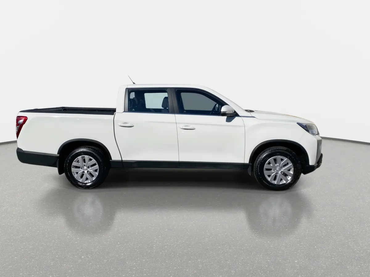 Ssangyong Musso 2.2 Td Grand Glx Diesel 4wd Nueva Radio Mt6 4p año 2025