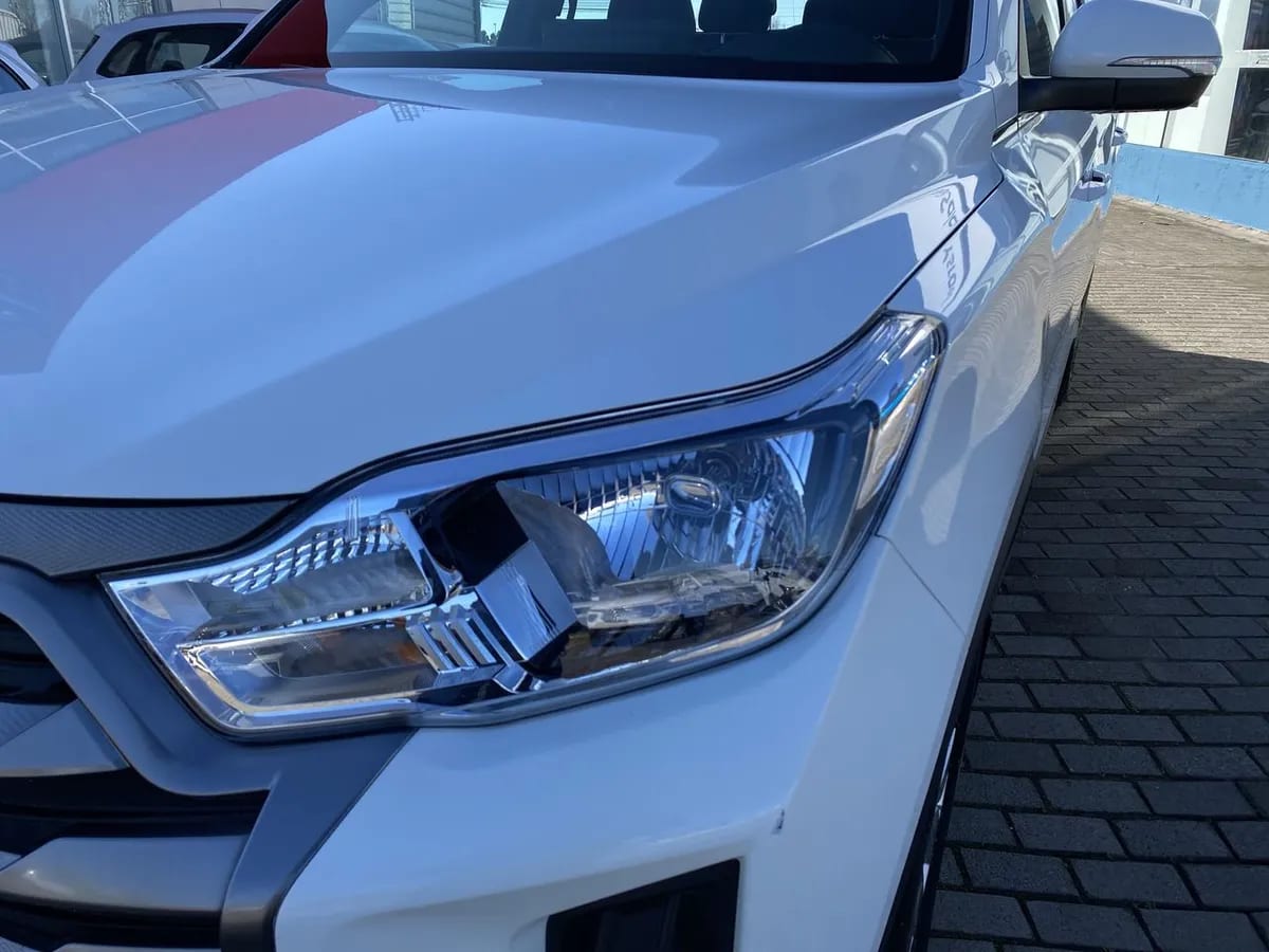 Ssangyong Musso 2.2 Td Grand Glx Diesel 4wd Nueva Radio Mt6 4p año 2025