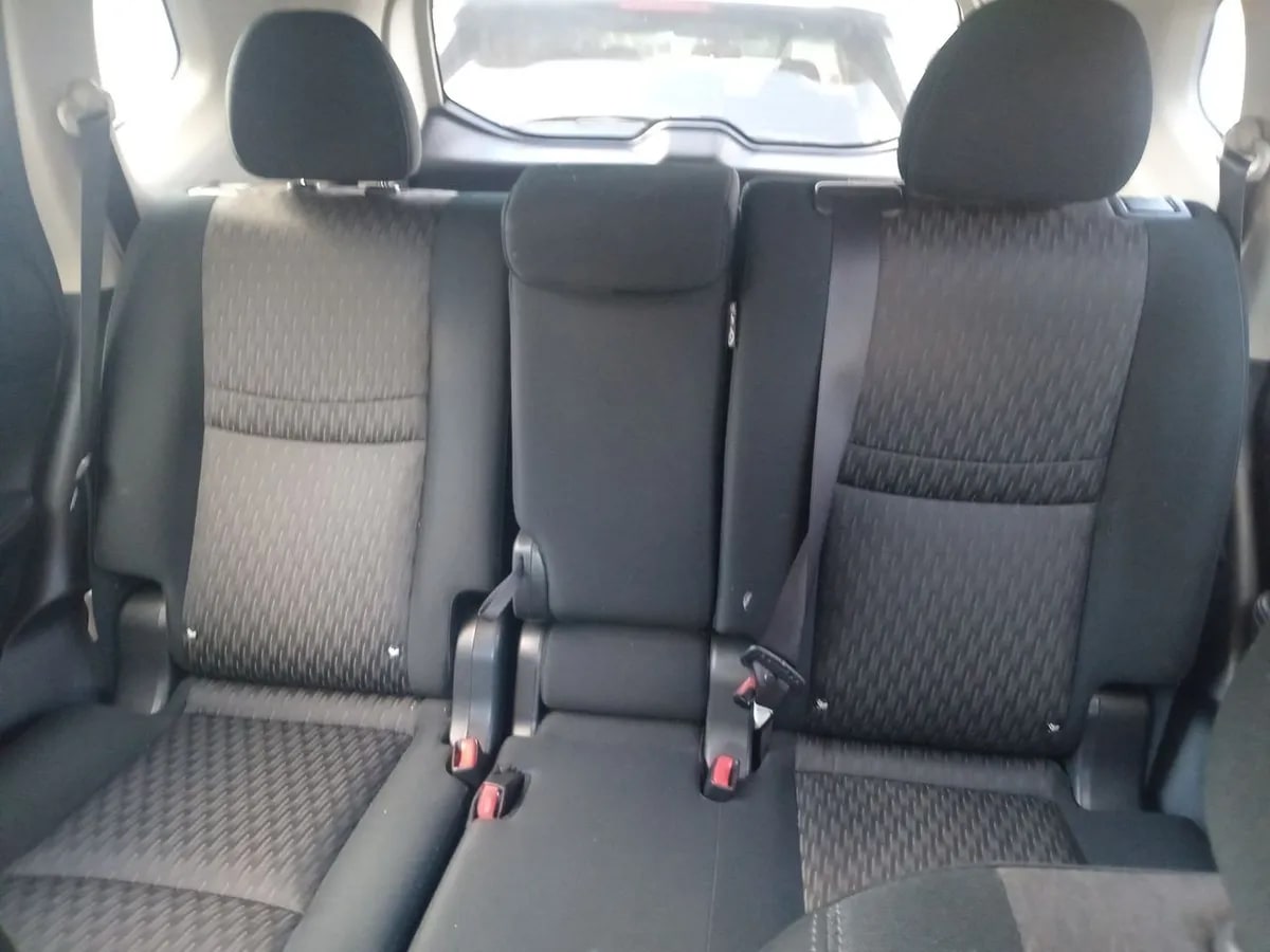 Nissan X-Trail 2.5 Advance Mc 4x2 3row Cvt At 5p año 2021