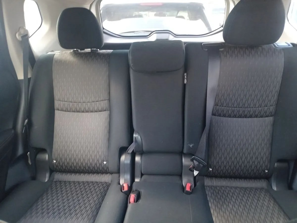 Nissan X-Trail 2.5 Advance Mc 4x2 3row Cvt At 5p año 2021