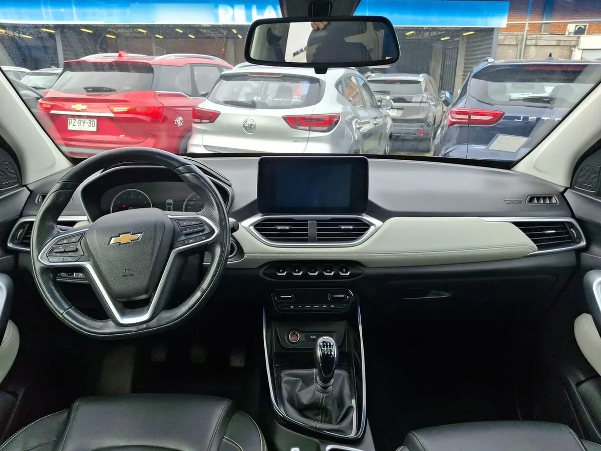 Chevrolet Captiva 1.5t Premier Fwd Mt 5p año 2023