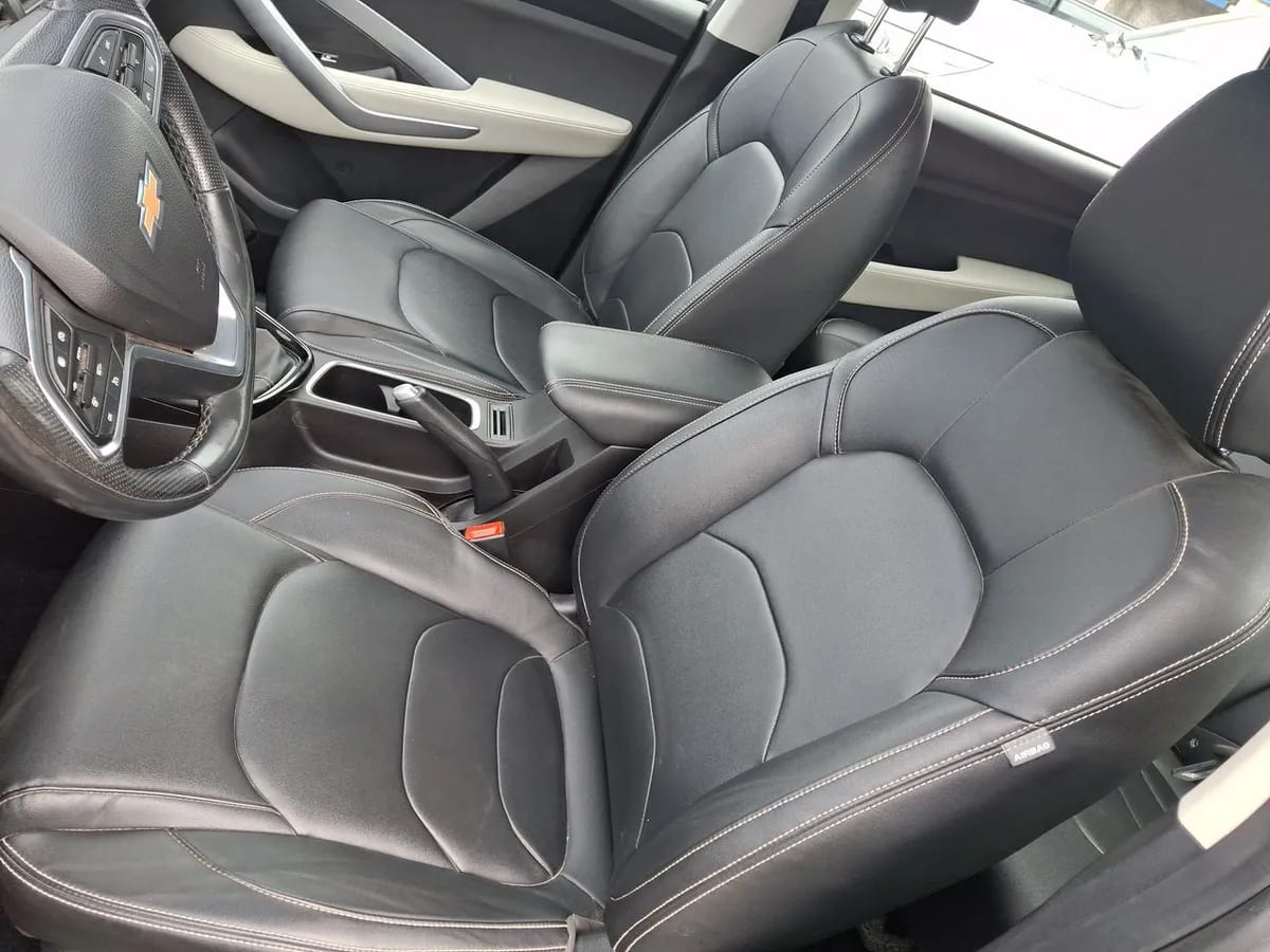 Chevrolet Captiva 1.5t Premier Fwd Mt 5p año 2023