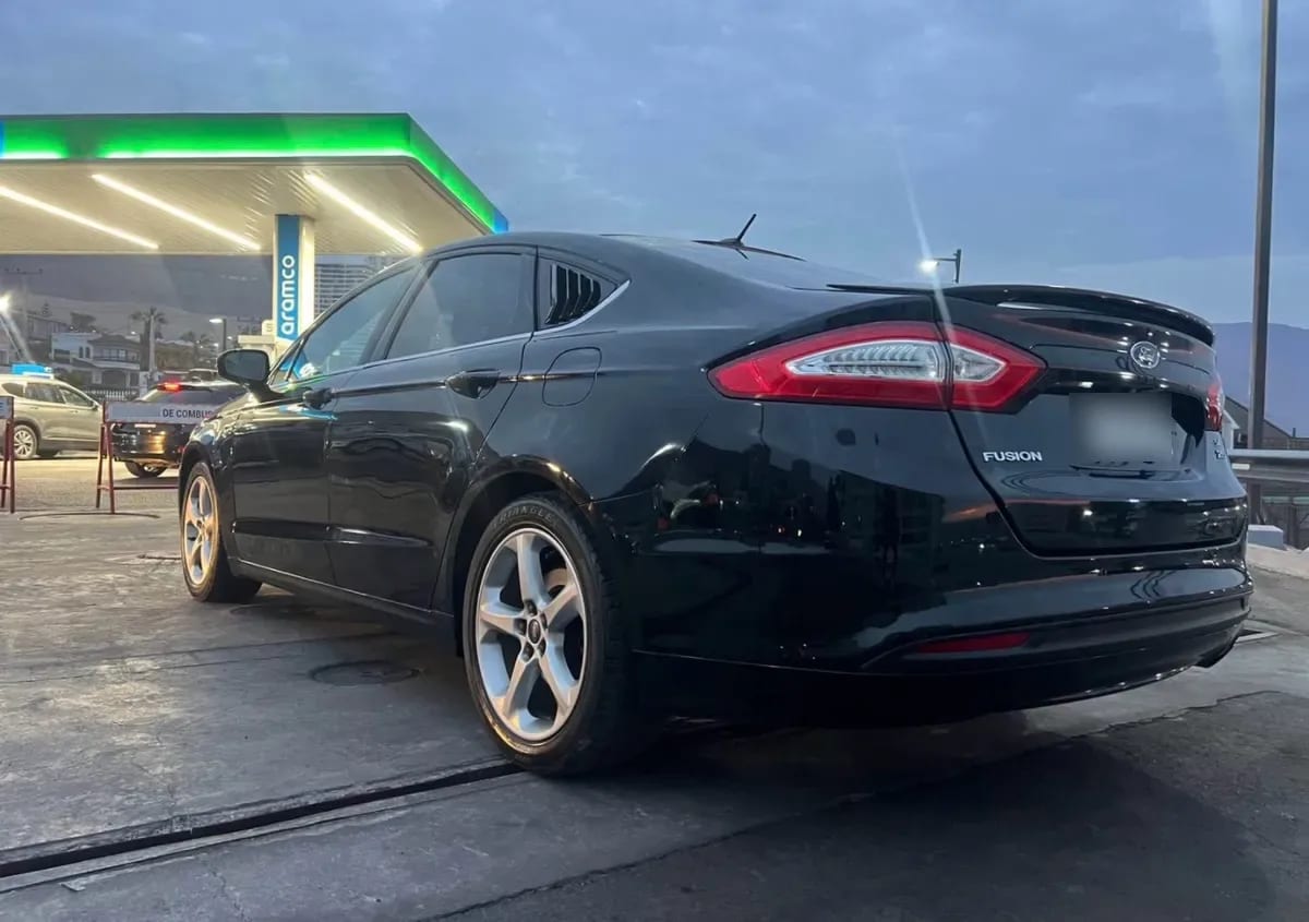 FORD FUSION 2.5 Se At año 2016