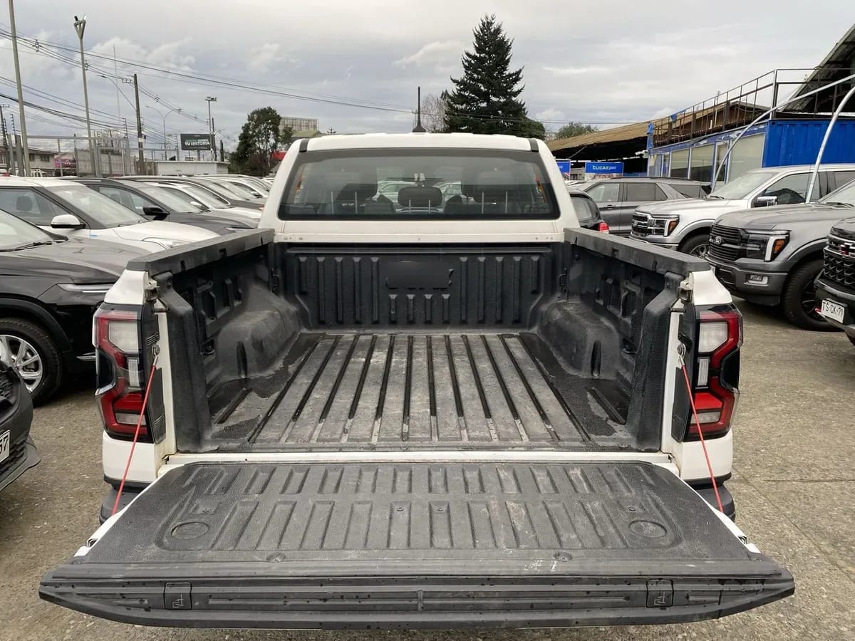 Ford Ranger 3.0t Raptor 4x4 Dob. Cab. At 4p año 2024