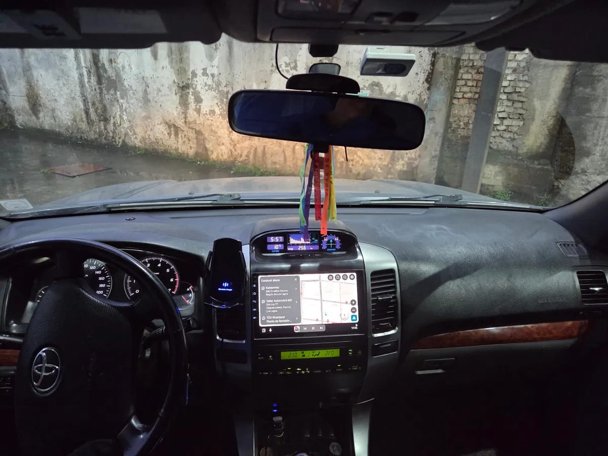 TOYOTA LAND CRUISER 2.7 Prado Lujo Mt año 2008