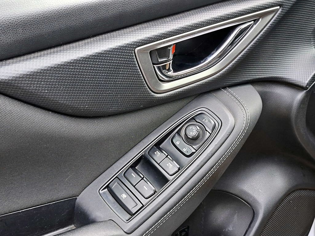 Subaru Forester 2.0i X Awd At 5p año 2020