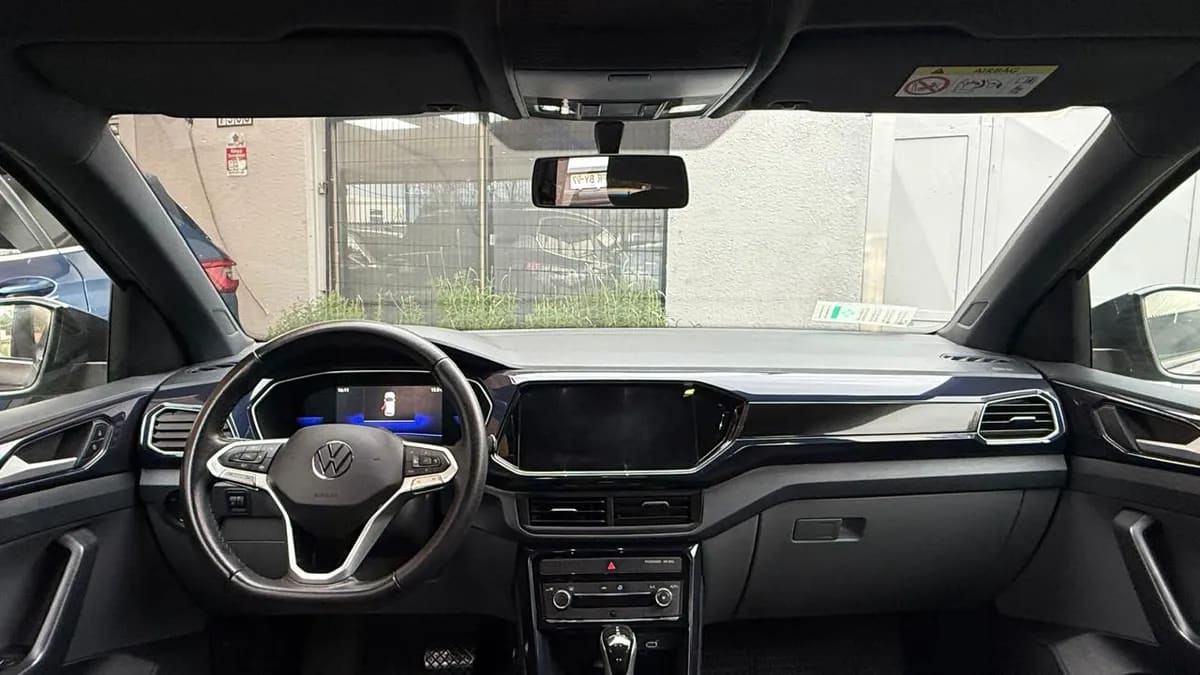 Volkswagen T-Cross 1.0 Tsi Comfortline 4x2 At6 5p. año 2022