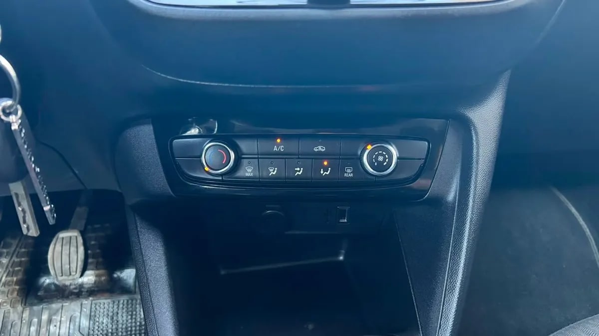 Opel Corsa 1.2 Edition 75 Hp Mt año 2022