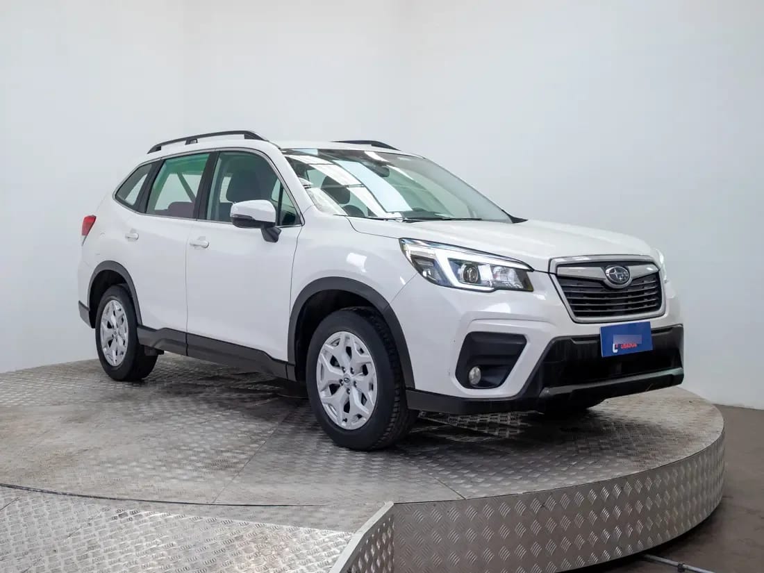 Subaru Forester 2.0 Awd X At 4x4 año 2021