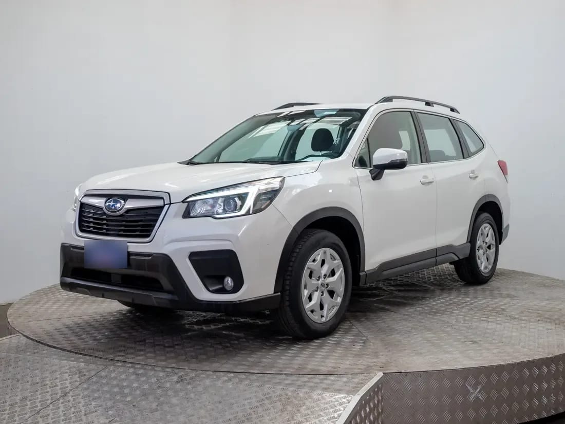 Subaru Forester 2.0 Awd X At 4x4 año 2021