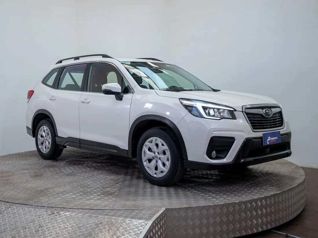 Subaru Forester 2.0 Awd X At 4x4 año 2021