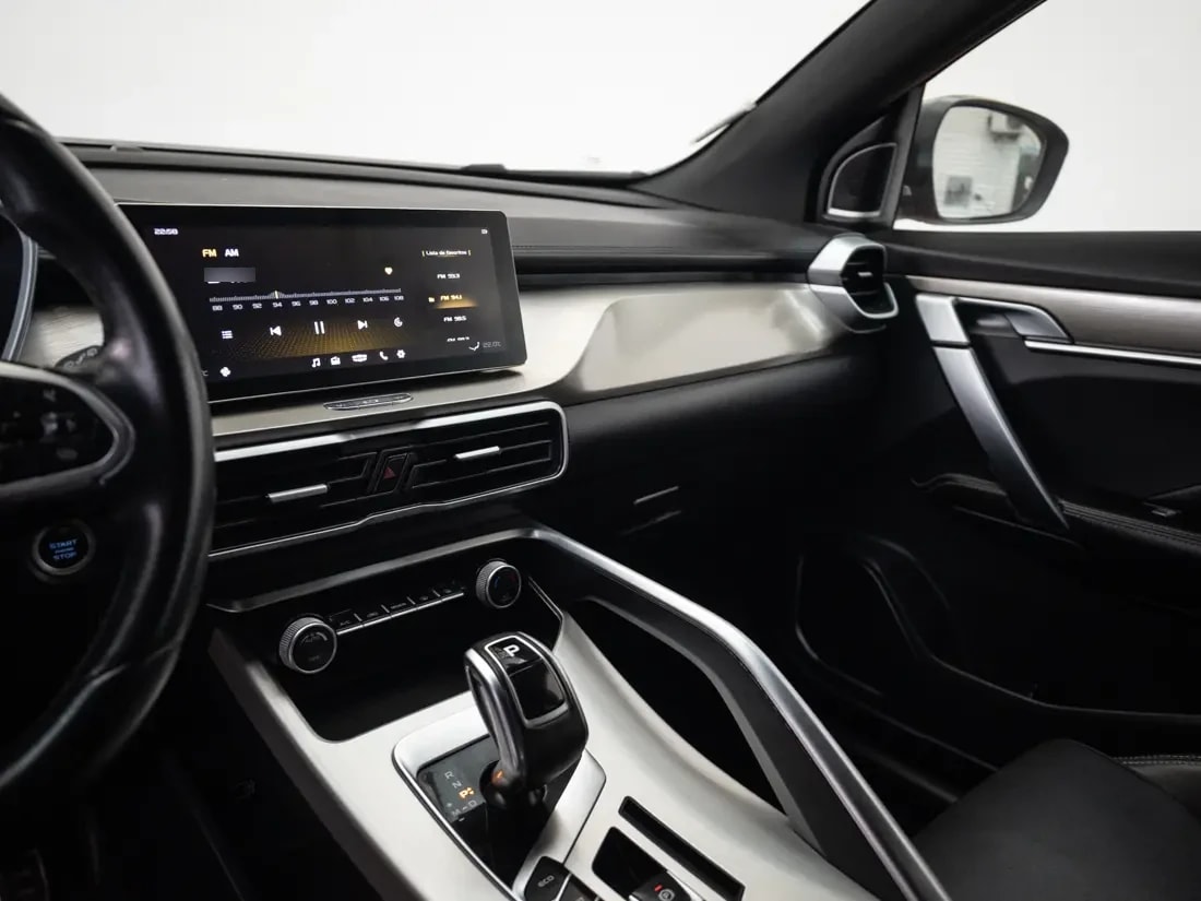 Geely Coolray 1.5 Sport 7dct At año 2022