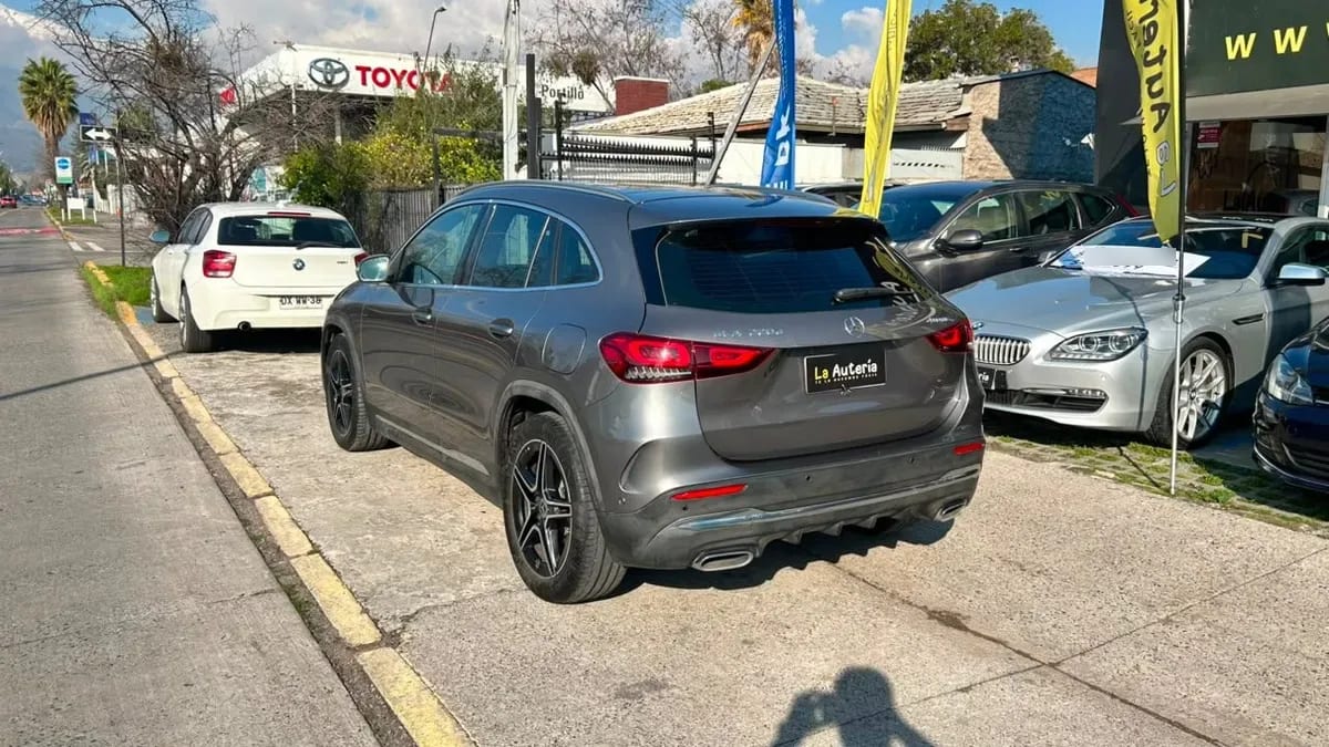 Mercedes-Benz Gla 220d 4matic 2.0 Aut año 2022