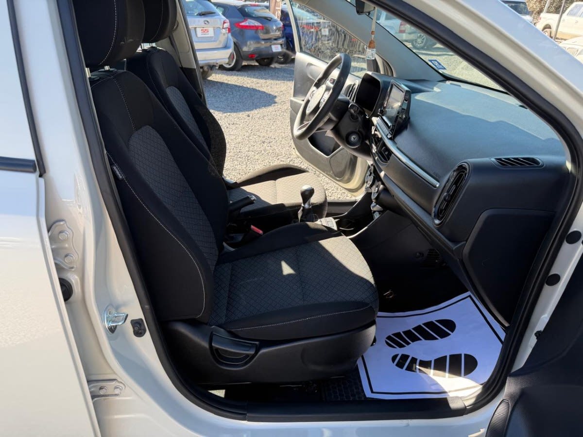 Kia Morning Ex 1.0 Mt5 Ac año 2025