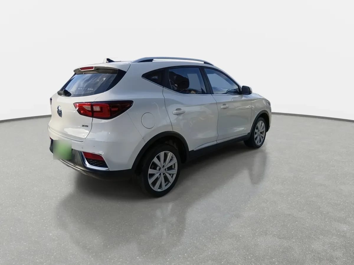 MG Mg Zs 1.5 Std 4x2 At 5p año 2023