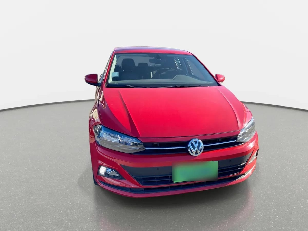 Volkswagen Polo 1.6 Highline 4x2 Hb Mt 5p año 2023
