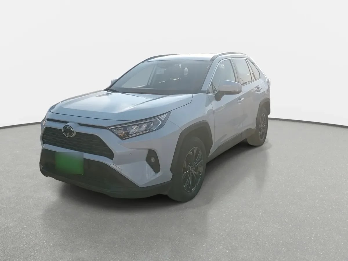 Toyota Rav 4 2.0 Xle 4x2 Cvt At 5p año 2024