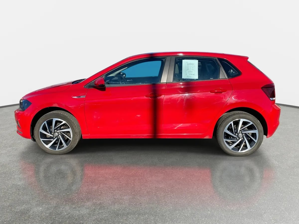 Volkswagen Polo 1.6 Highline 4x2 Hb Mt 5p año 2023