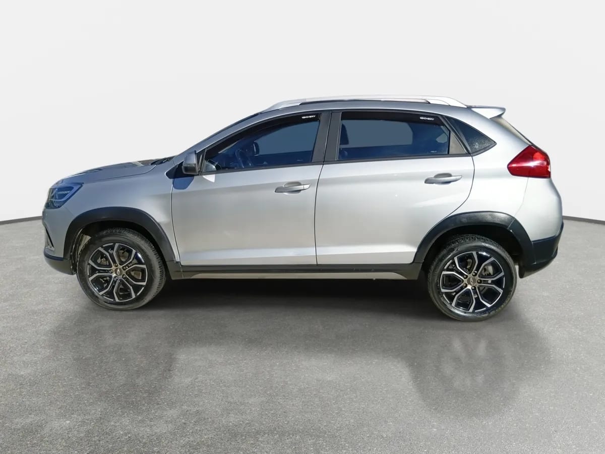 Chery Tiggo 2 1.5 Vvt Gls 4x2 Mt 5p año 2021