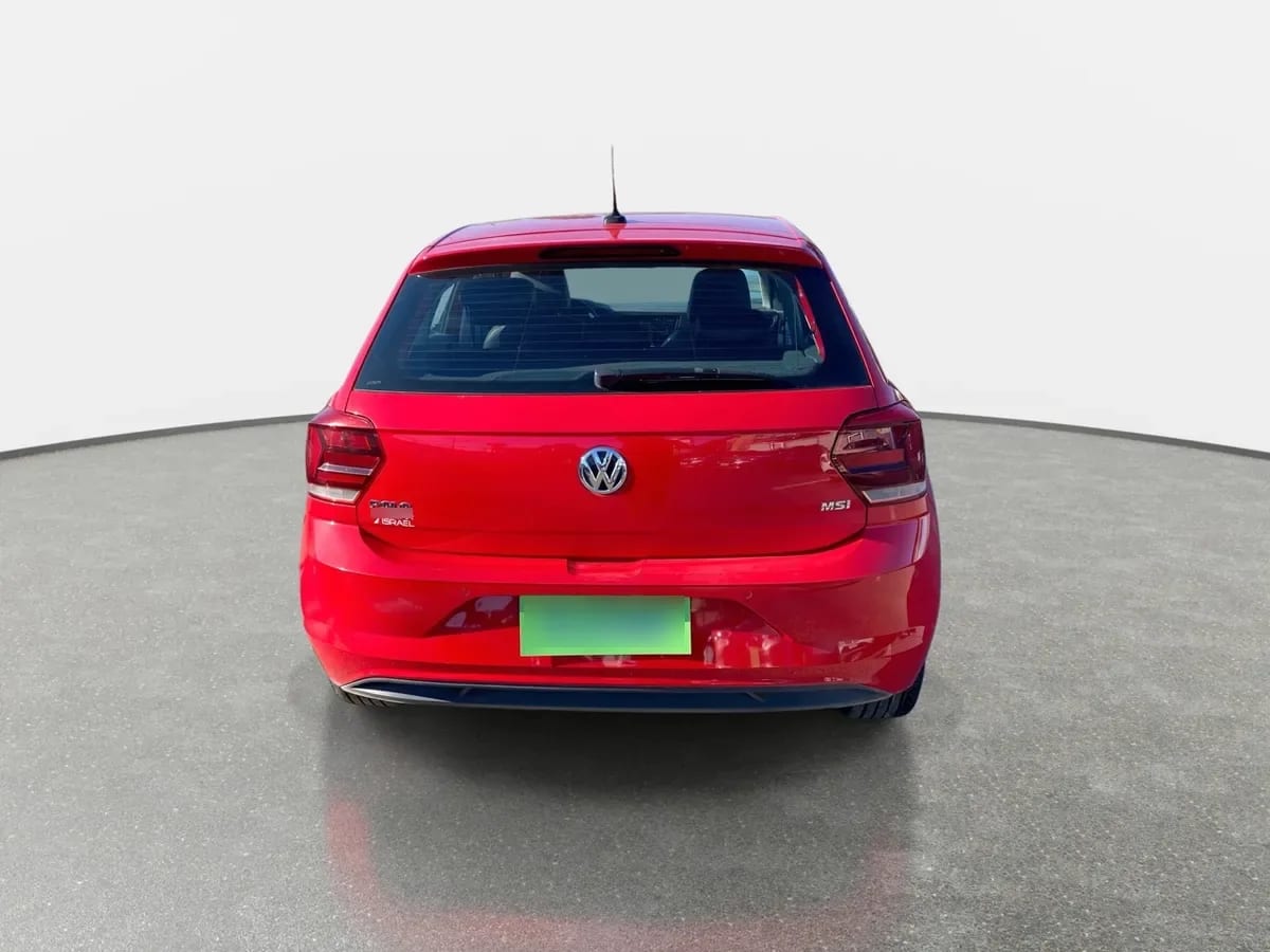 Volkswagen Polo 1.6 Highline 4x2 Hb Mt 5p año 2023
