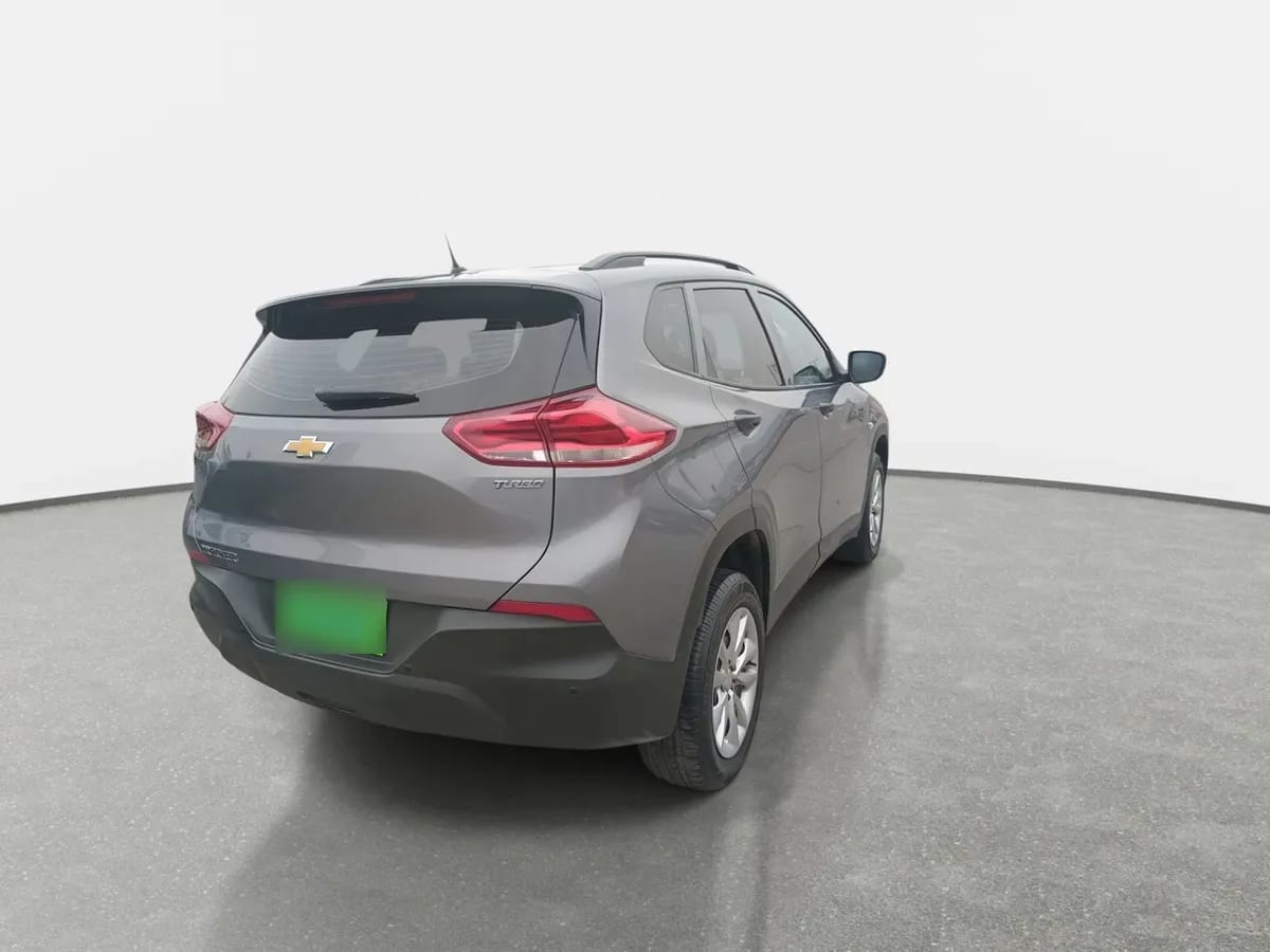 Chevrolet Tracker 1.2t Ls Fwd Mt 5p año 2022