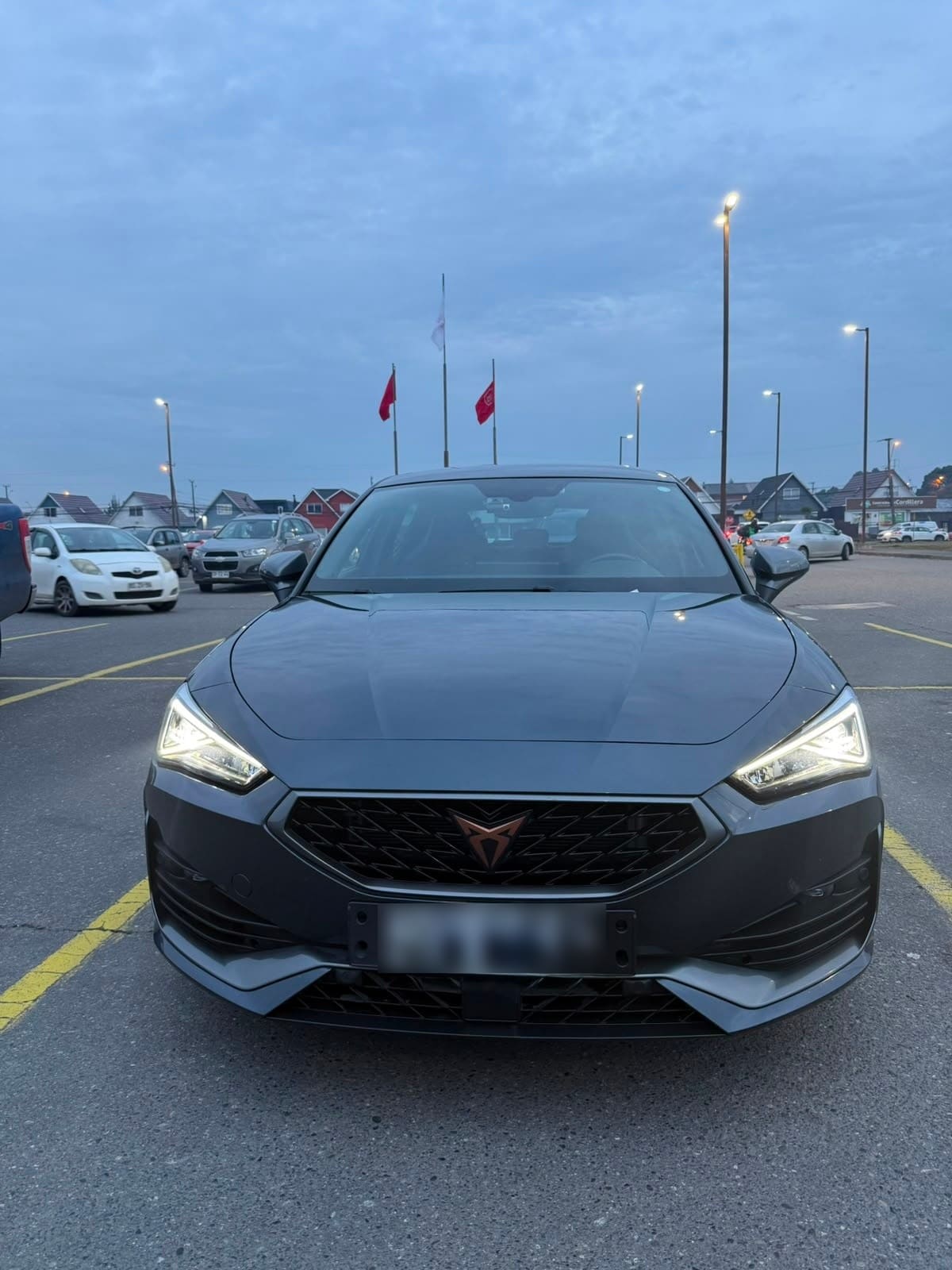 CUPRA LEON 2.0 Vz At año 2025