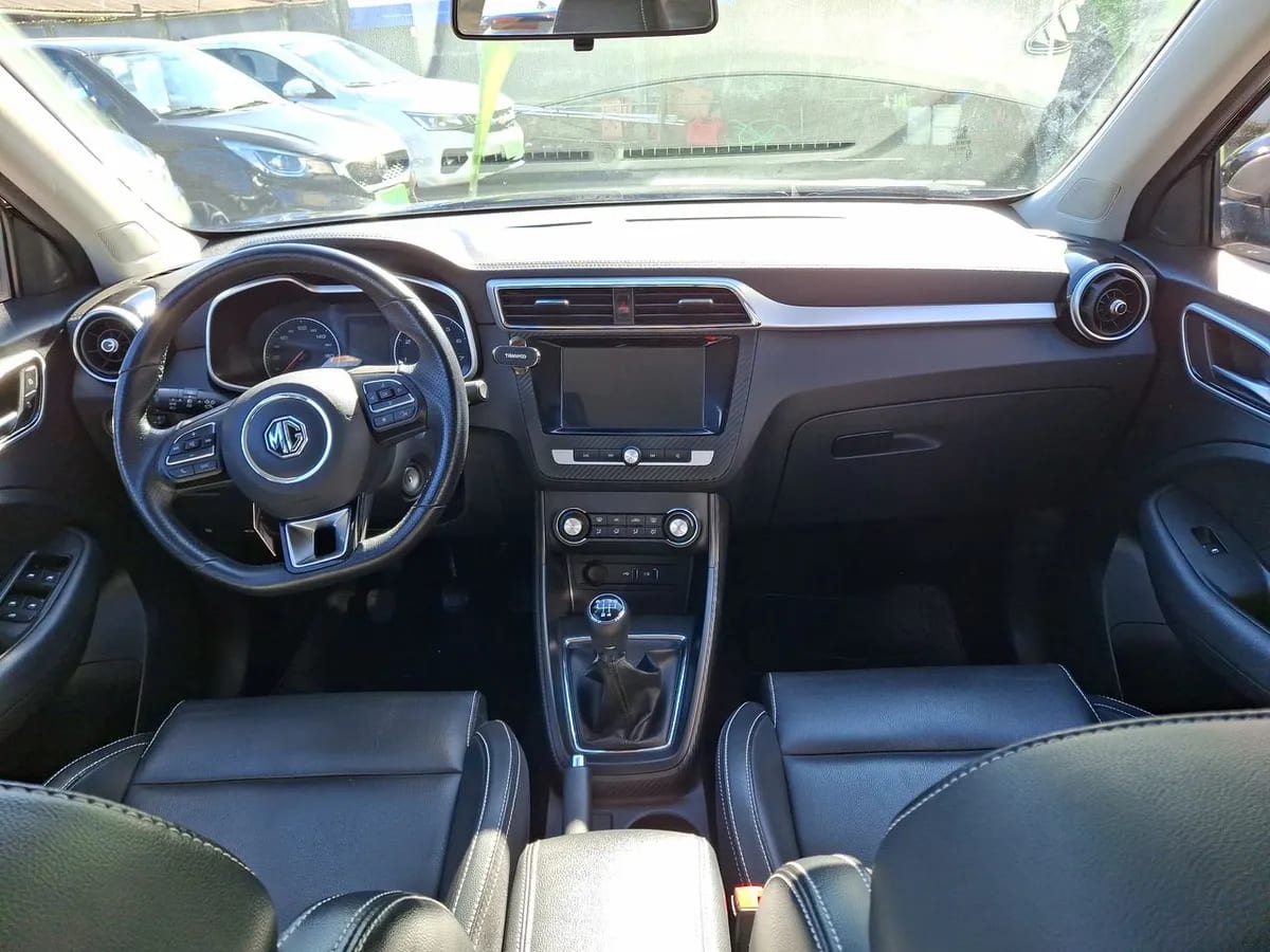 MG Mg Zs 1.5 Comfort 4x2 Mt 5p año 2023