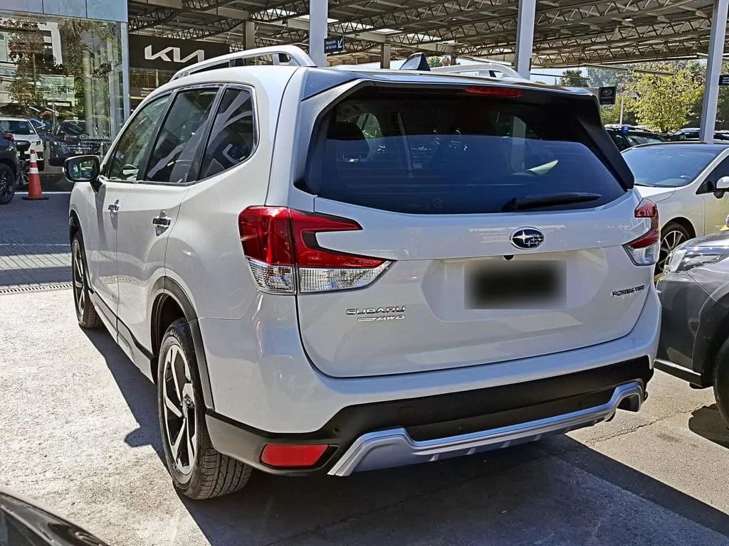 Subaru Forester 2.0 At 4x4 año 2025