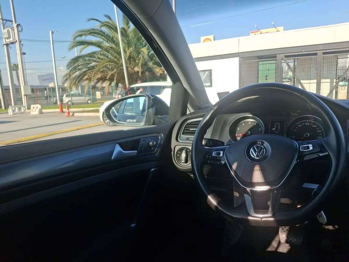 Volkswagen Golf 1.6 Hb At 5p año 2018