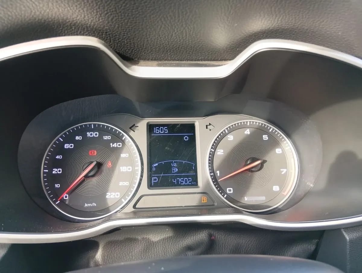 MG Mg Zs 1.5 Std 4x2 At 5p año 2023