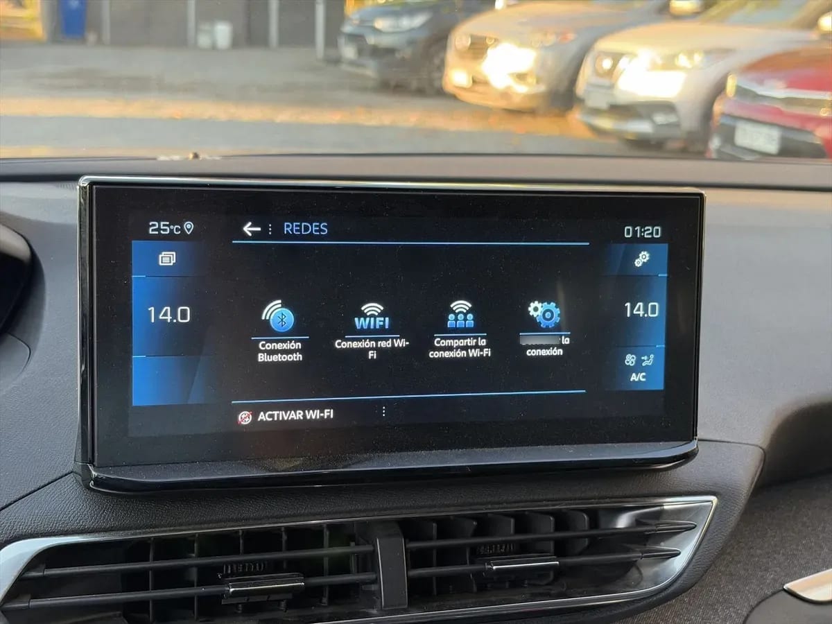 Peugeot 3008 1.5 Allure Pack Bluehdi 130 4x2 Eat8 5p año 2024