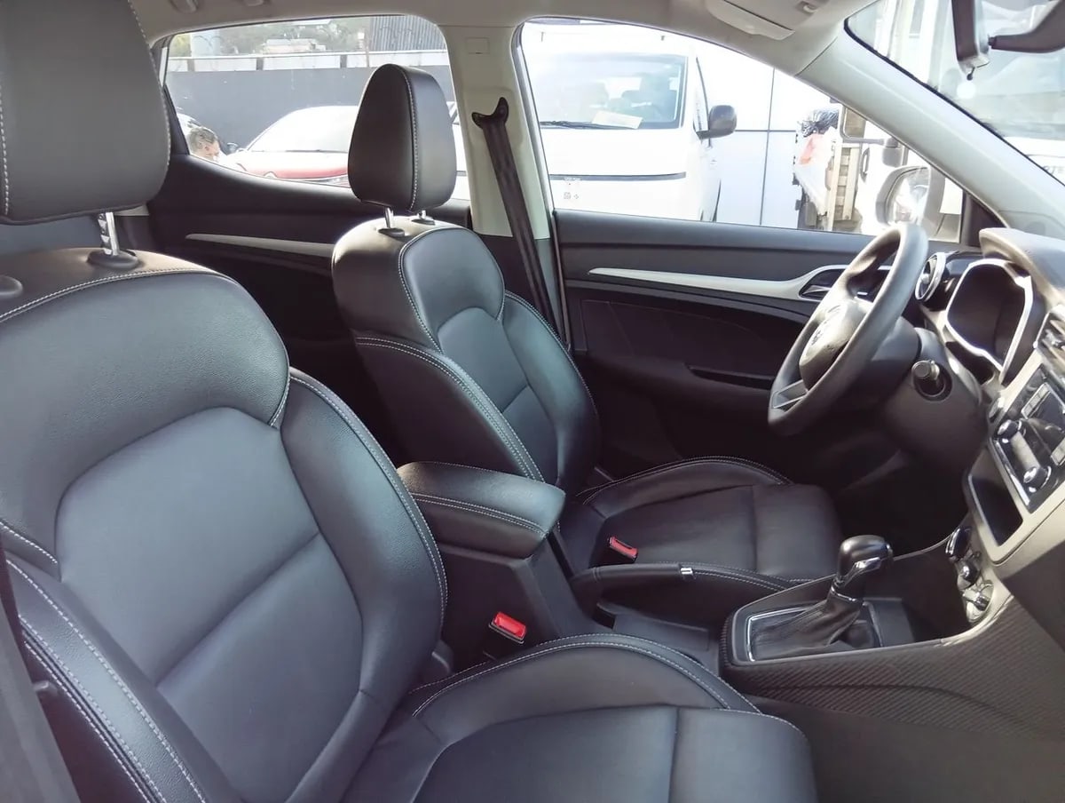 MG Mg Zs 1.5 Std 4x2 At 5p año 2023