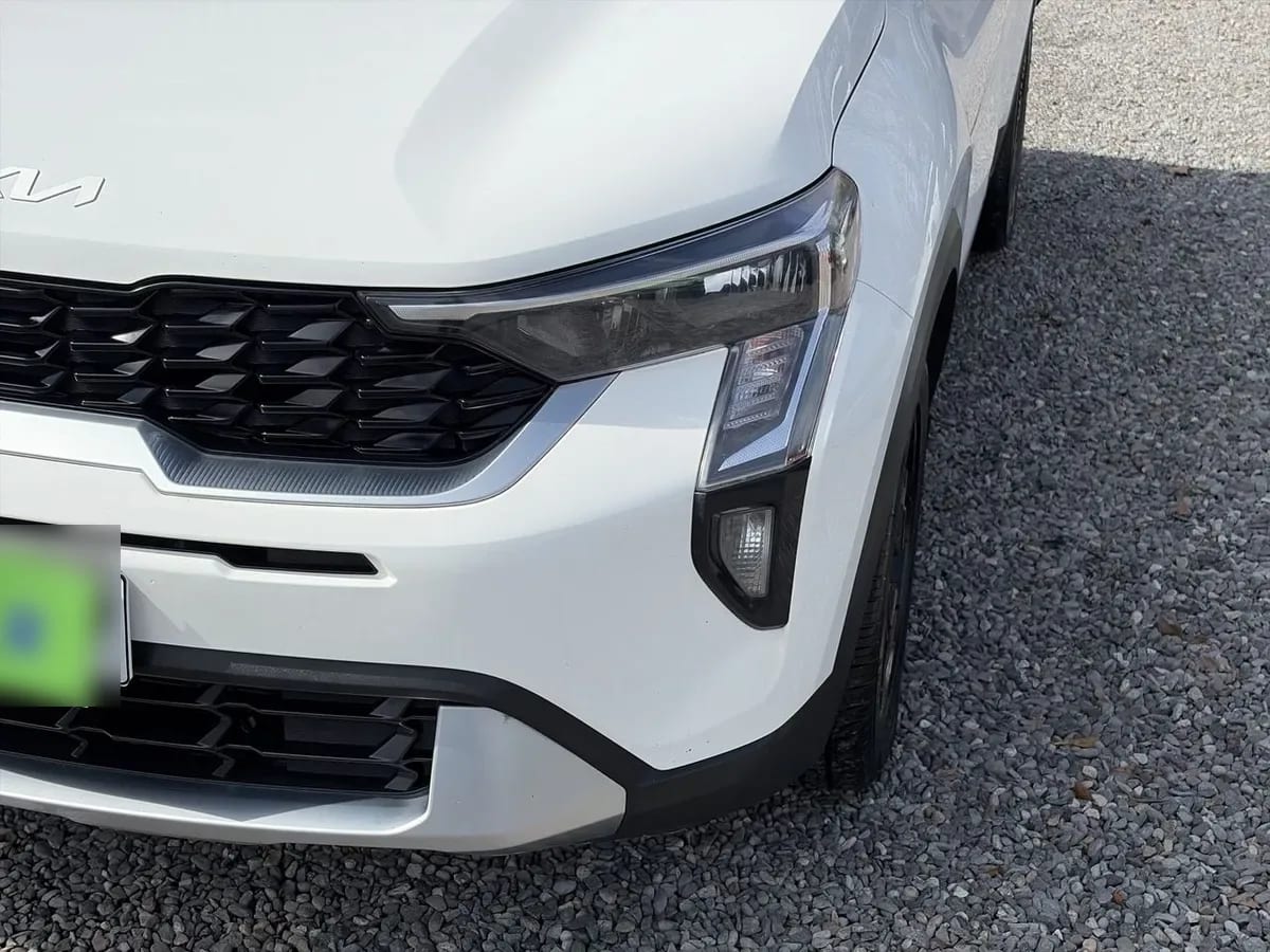 Kia Sonet 1.5 Ex 4x2 Ivt Ri At 5p año 2025