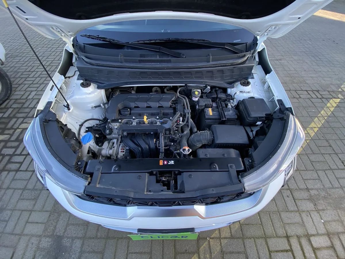 Kia Sonet 1.5 Ex 4x2 Ivt Ri At 5p año 2025