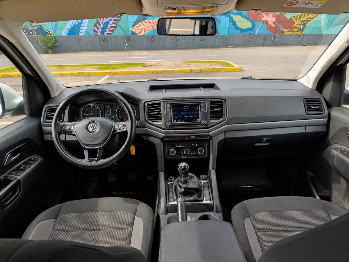 Volkswagen Amarok Comfortline 4x4 año 2021