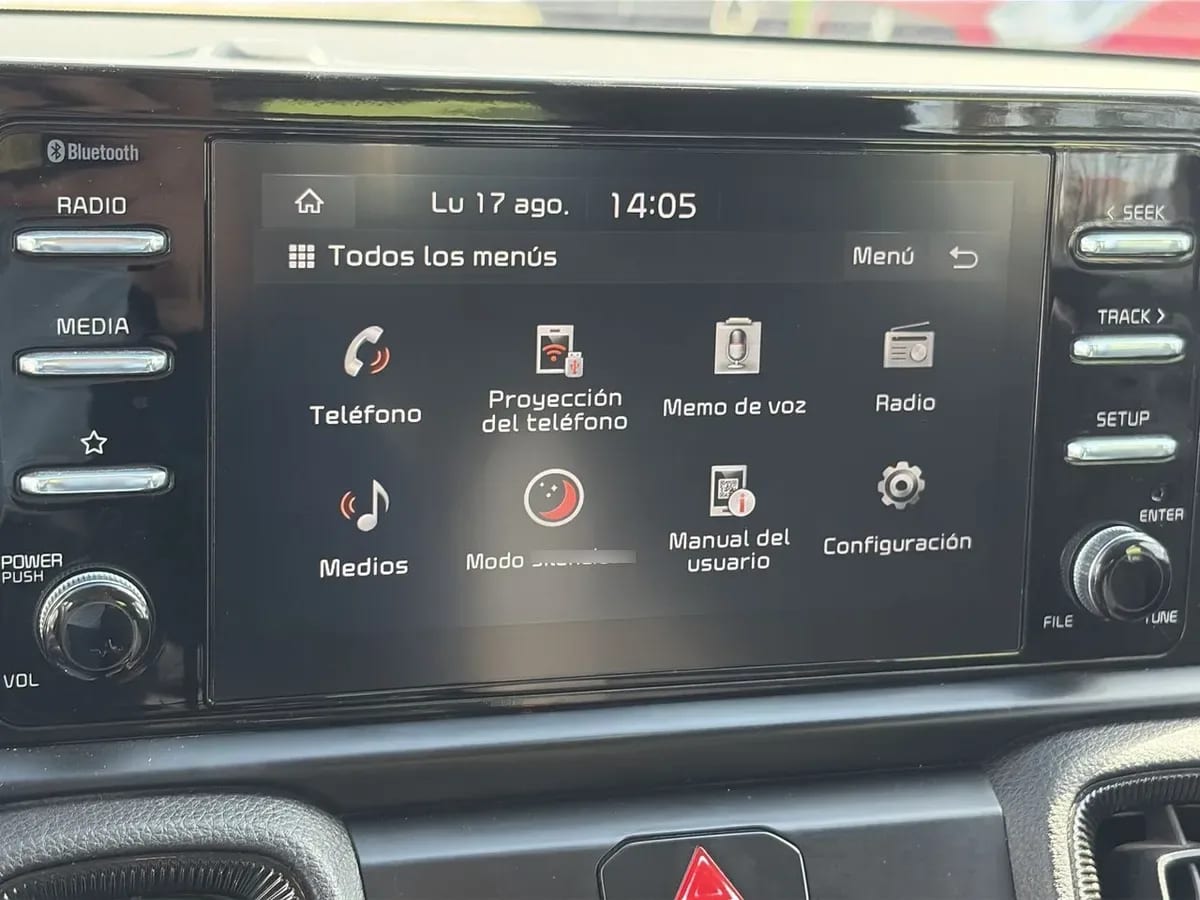 Kia Sonet 1.5 Ex 4x2 Ivt Ri At 5p año 2025