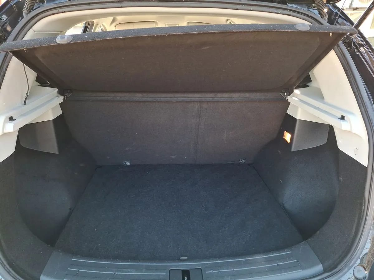 MG Mg Zs 1.5 Comfort 4x2 Mt 5p año 2023