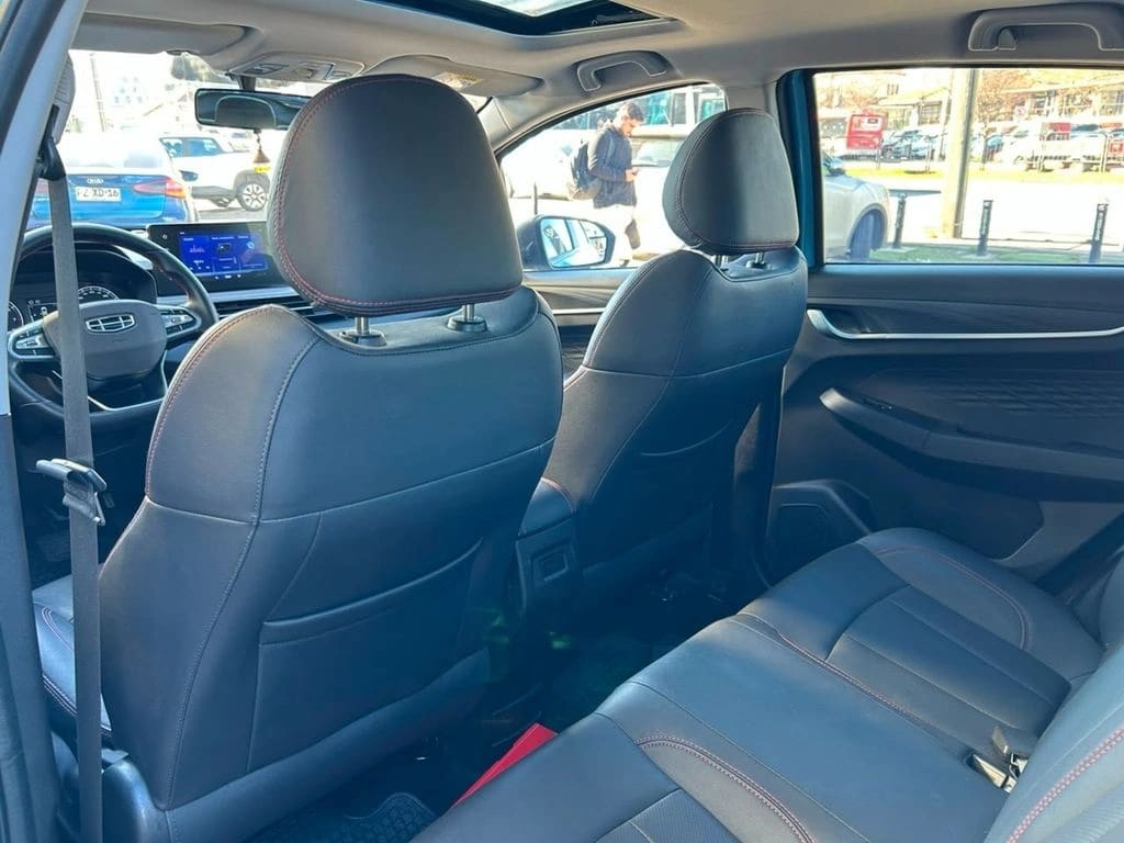 Geely Gx3 Pro Pro 4x2 1.5 Aut año 2025