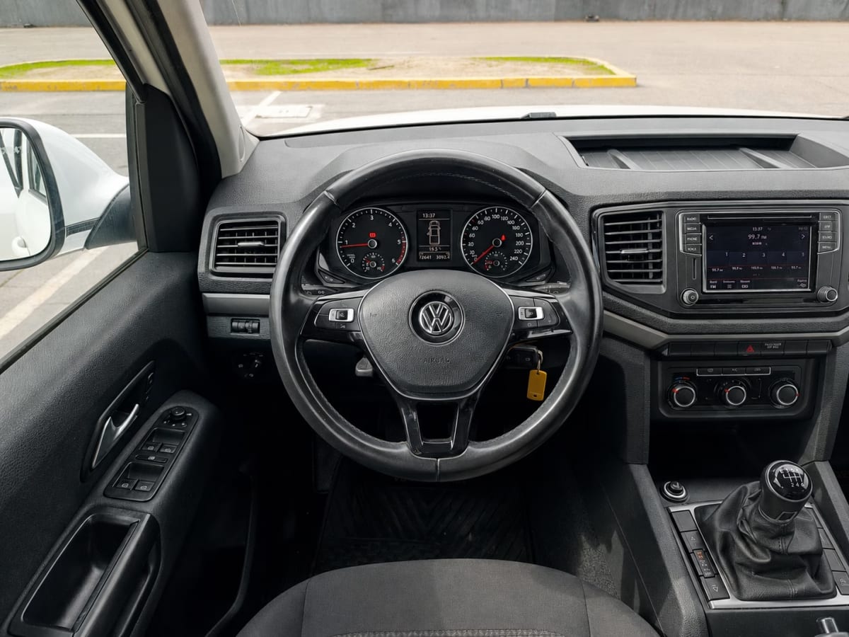 Volkswagen Amarok Comfortline 4x4 año 2021