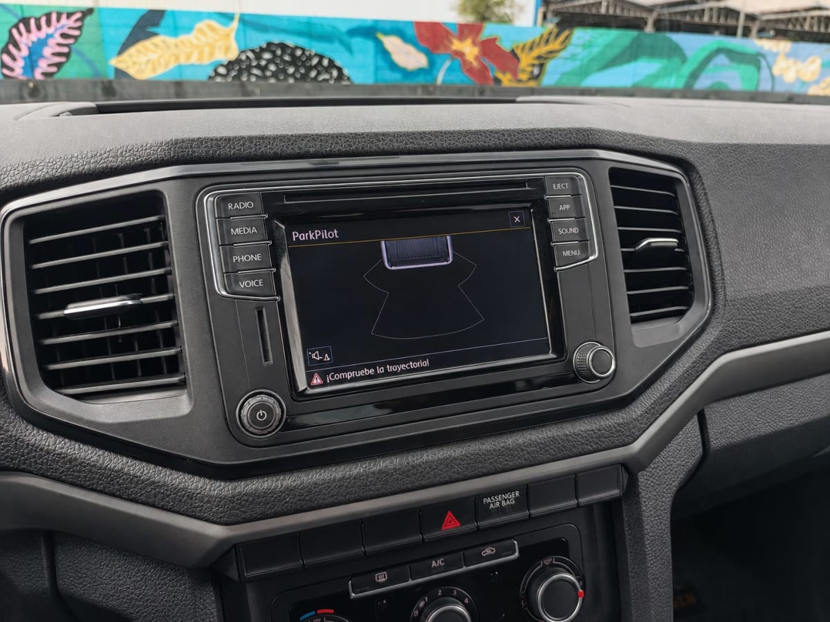 Volkswagen Amarok Comfortline 4x4 año 2021