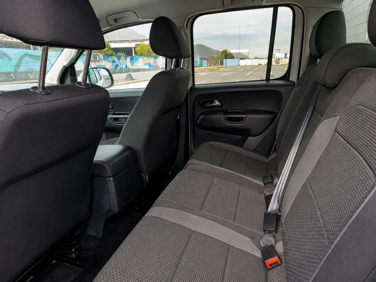 Volkswagen Amarok Comfortline 4x4 año 2021